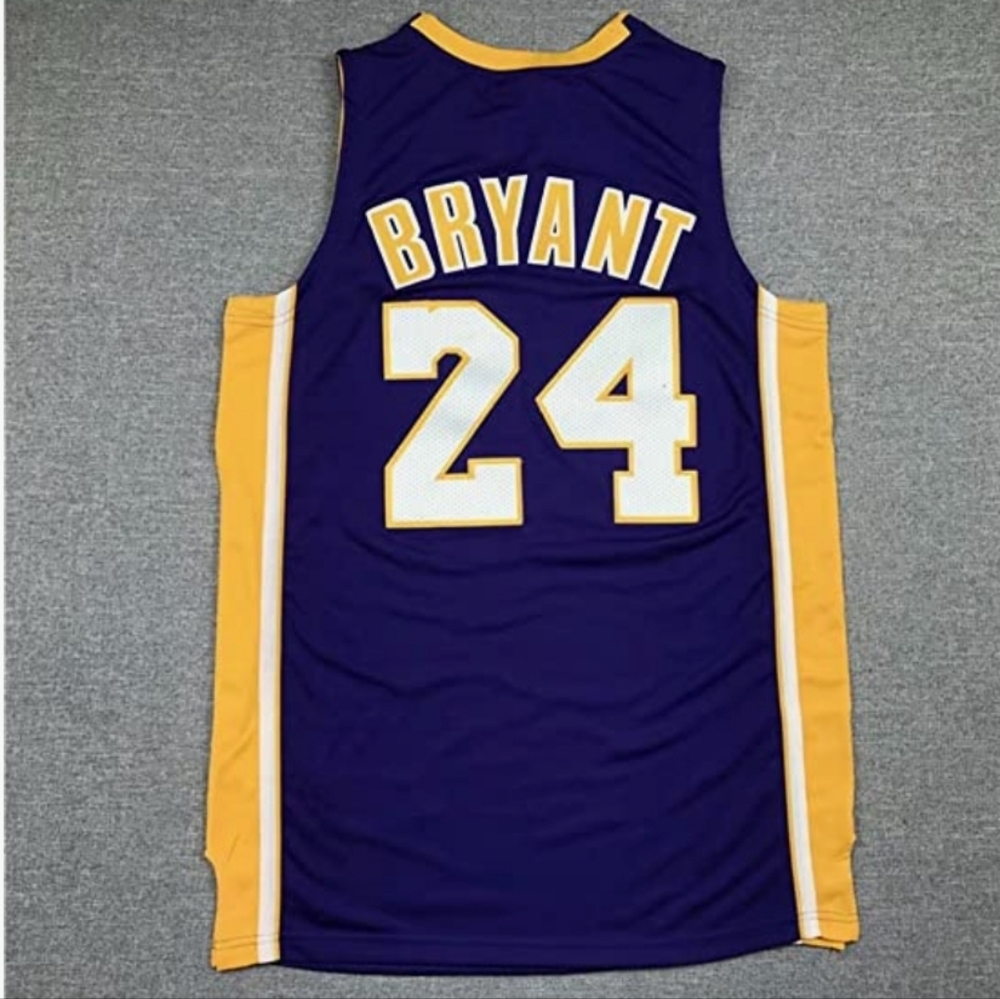 Kobe - Picture 2 of 2